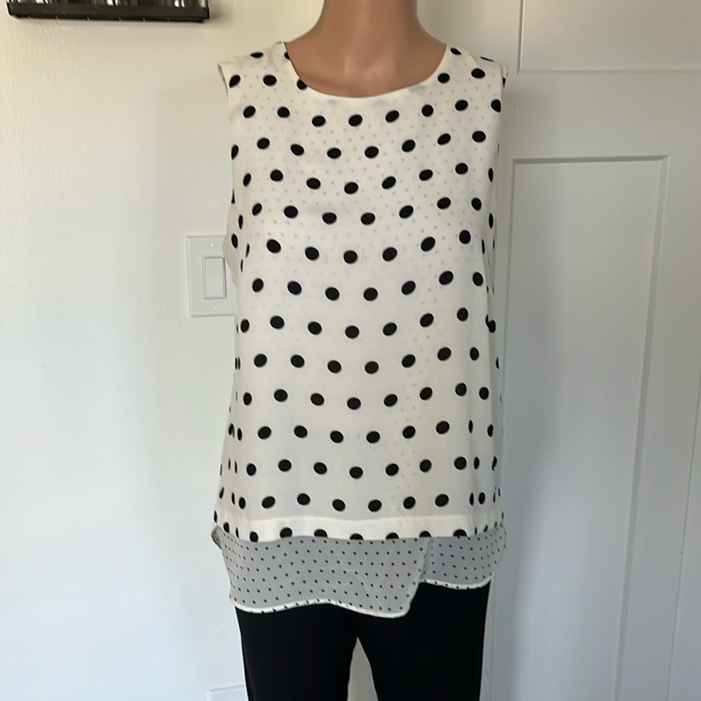 EUC Rose + Olive Sleeveless Blouse